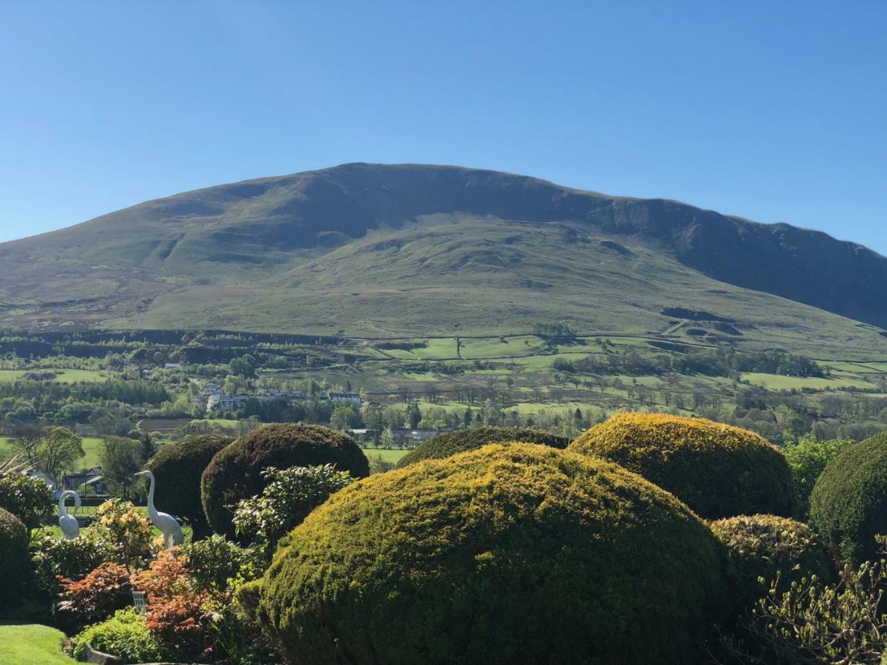 The Bungalows Guesthouse Threlkeld Bagian luar foto